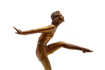 Lot 295 - A cold painted Art Deco spelter figurine