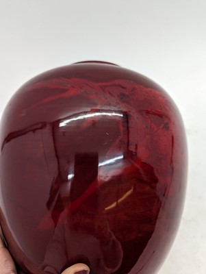 Lot 216 - A Bernard Moore flambe urn