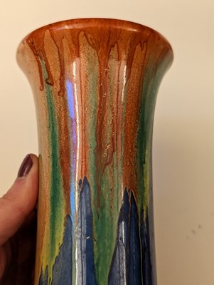 Lot 211 - A collection of Clarice Cliff items