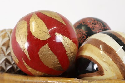 Lot 436 - A collection of decorative balls