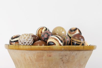 Lot 436 - A collection of decorative balls