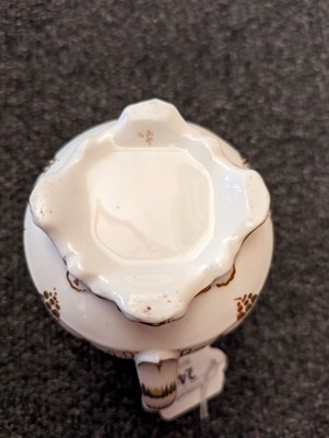 Lot 246 - A composed porcelain dessert service