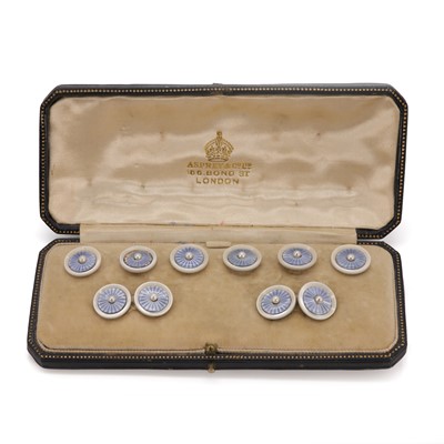 Lot 269 - A set of mother-of-pearl and enamelled dress studs and cuff links