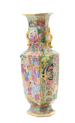 Lot 122 - A Chinese Canton famille rose vase