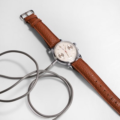 Lot 495 - A spy watch