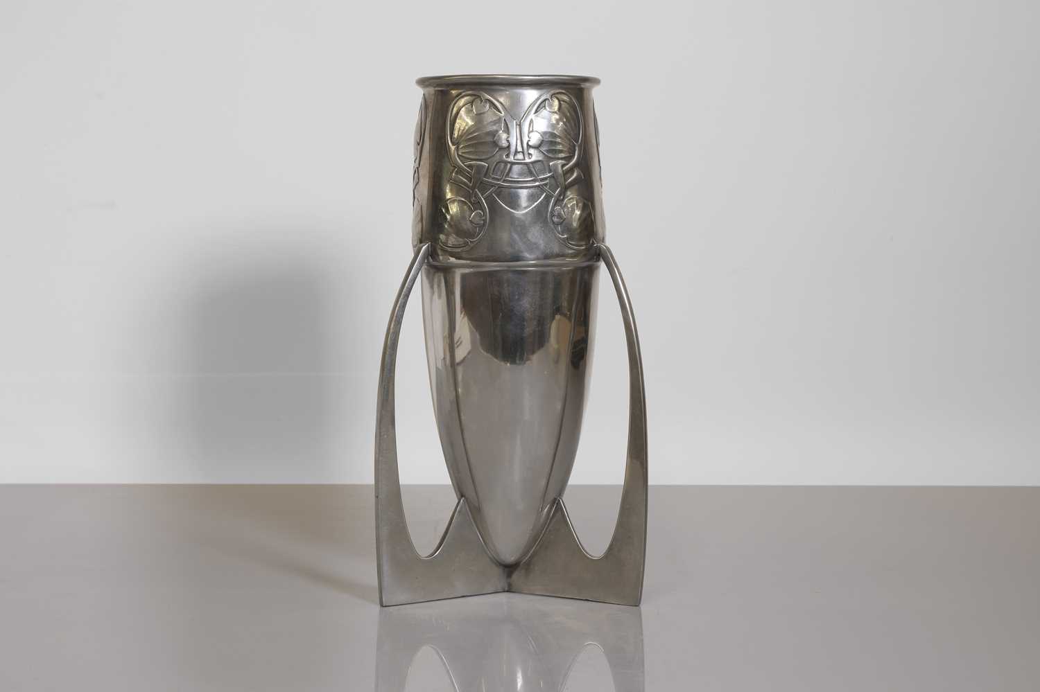 Lot 94 - A 'Tudric' pewter vase