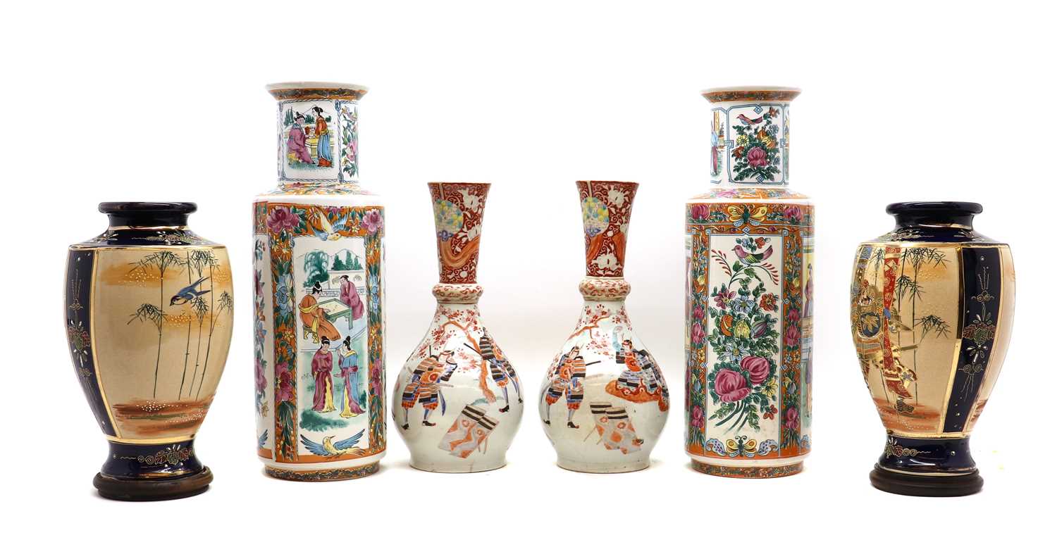 Lot 123 - A collection of Japanese ceramics