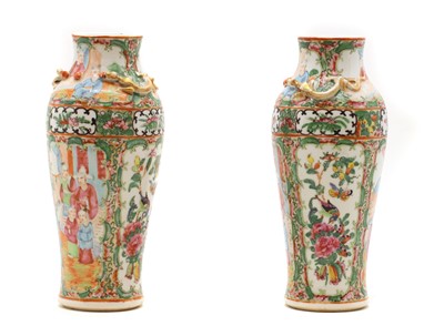 Lot 121 - A pair of export famille rose porcelain vases