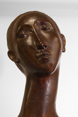 Lot 175 - A Continental patinated bronze bust
