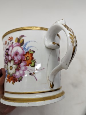 Lot 241 - A group of English porcelain tea wares