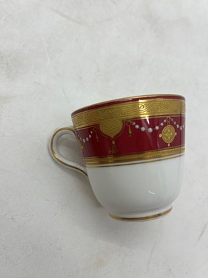 Lot 241 - A group of English porcelain tea wares