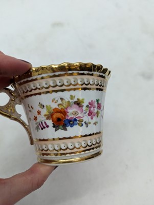 Lot 241 - A group of English porcelain tea wares