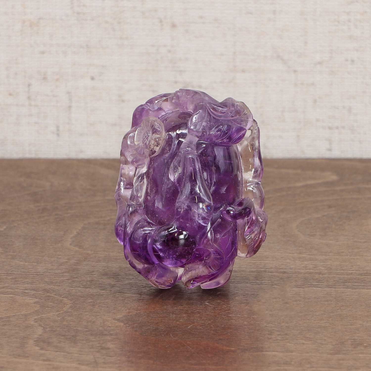 Lot 107 - A Chinese amethyst carving