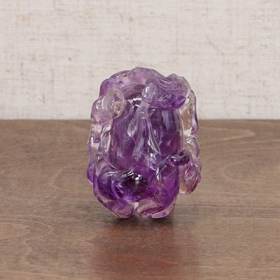Lot 107 - A Chinese amethyst carving