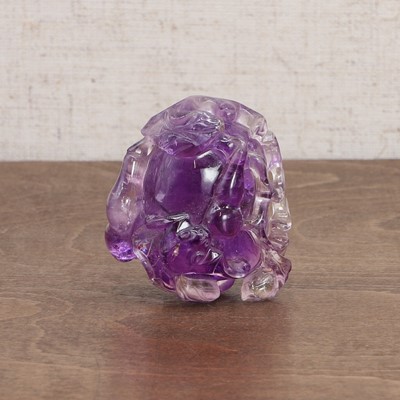 Lot 107 - A Chinese amethyst carving