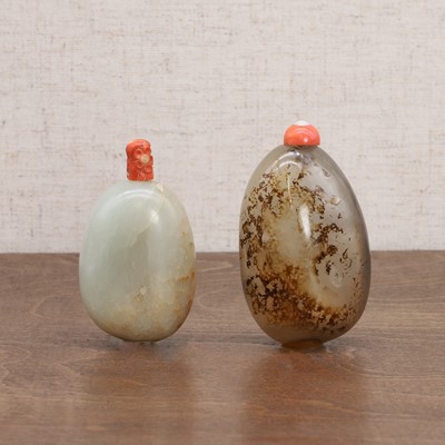 Lot 146 - Two Chinese snuff bottles