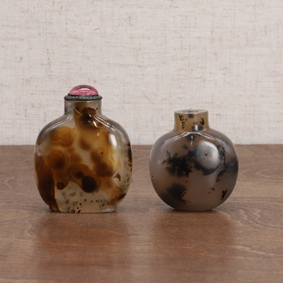 Lot 139 - Two Chinese agate snuff bottles