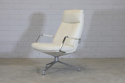 Lot 214 - An 'FK 86' lounge chair