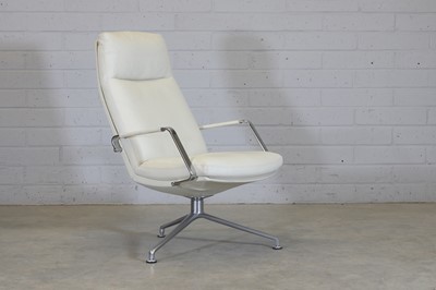 Lot 214 - An 'FK 86' lounge chair