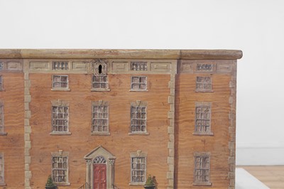 Lot 276 - A scumbled pine box