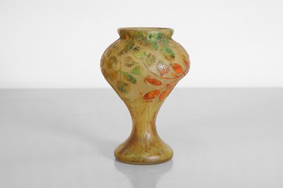 Lot 113 - A Daum cameo glass vase