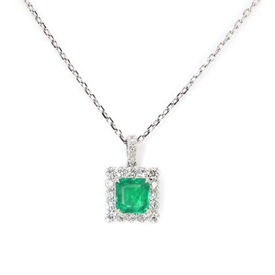 Lot 88 - A white gold emerald and diamond square cluster pendant and chain