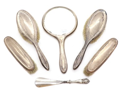 Lot 40 - A group of silver dressing table items