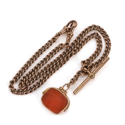 Lot 279 - A gold Albert chain with a gold carnelian and bloodstone spinning fob