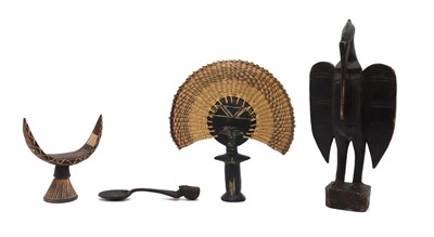 Lot 266 - A group of carved African items