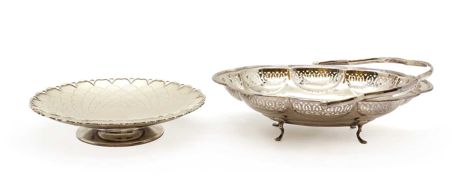 Lot 56 - A silver basket