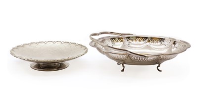 Lot 56 - A silver basket