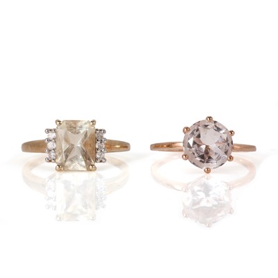 Lot 174 - Two 9ct gold gem set rings