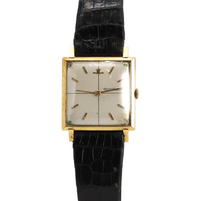 Lot 407 - A gentlemen's 18ct gold Jaeger Le-Coultre mechanical strap watch