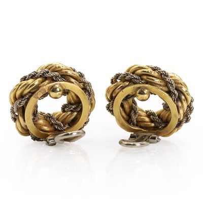 Lot 105 - A pair of 18ct gold rope twist earrings