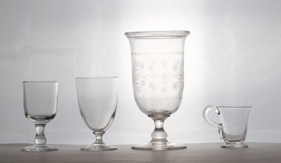 Lot 98 - A collection table glass