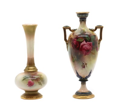 Lot 81 - A Worcester porcelain vase