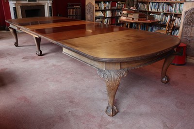 Lot 37 - A George II style mahogany extending dining table