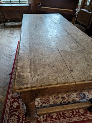 Lot 35 - An oak library table