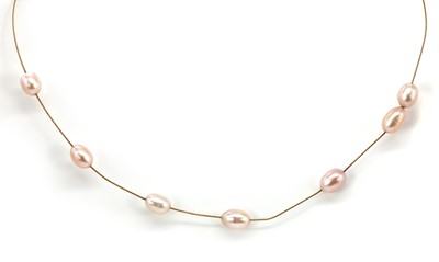 Lot 145 - An 18ct gold freshwater pearl wire choker