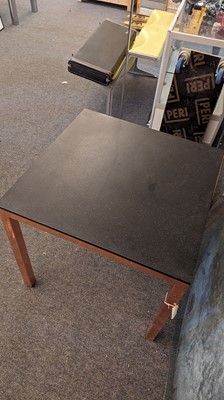 Lot 456 - A 'Block' table