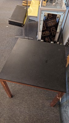 Lot 456 - A 'Block' table