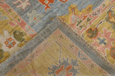 Lot 5 - An Oushak wool carpet
