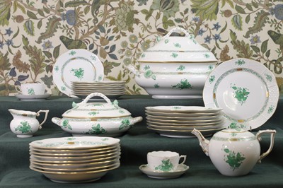 Lot 216 - A Herend 'Apponyi Green' part dinner service