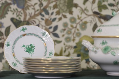Lot 216 - A Herend 'Apponyi Green' part dinner service