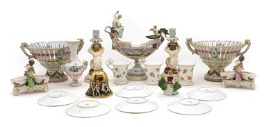 Lot 106 - A collection of Continental porcelain