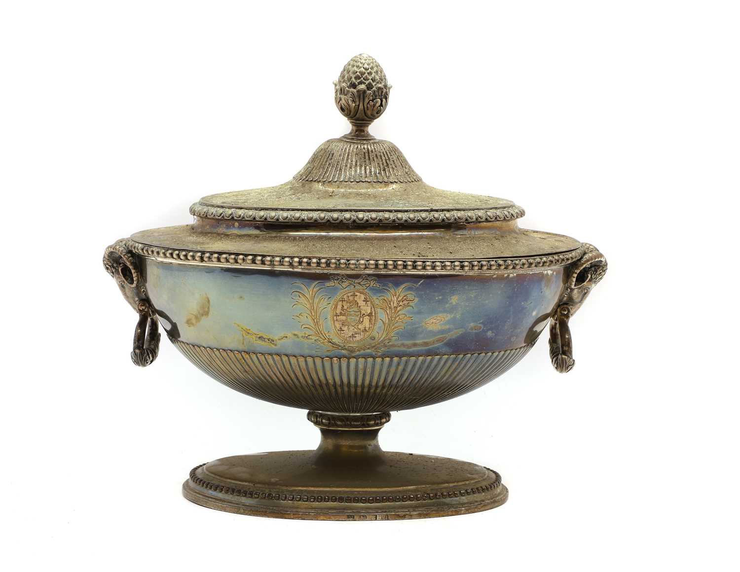 Lot 5 - A George III silver tureen and cover