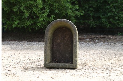 Lot 674 - A weathered stone pump-head trough