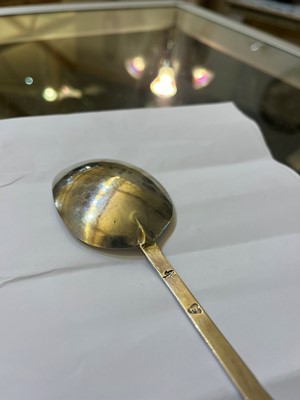 Lot 240 - A Charles II provincial silver Puritan spoon