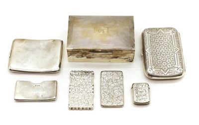 Lot 14 - A collection of silver items