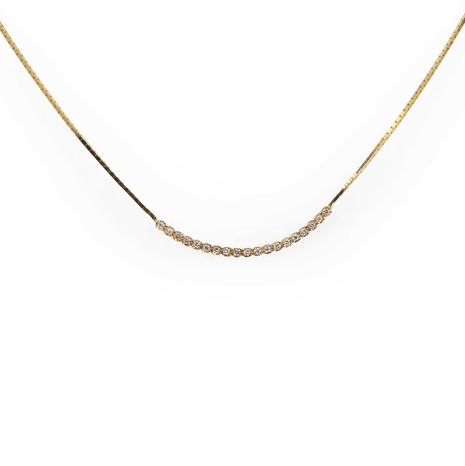 Lot 70 - An 18ct gold diamond collar necklace